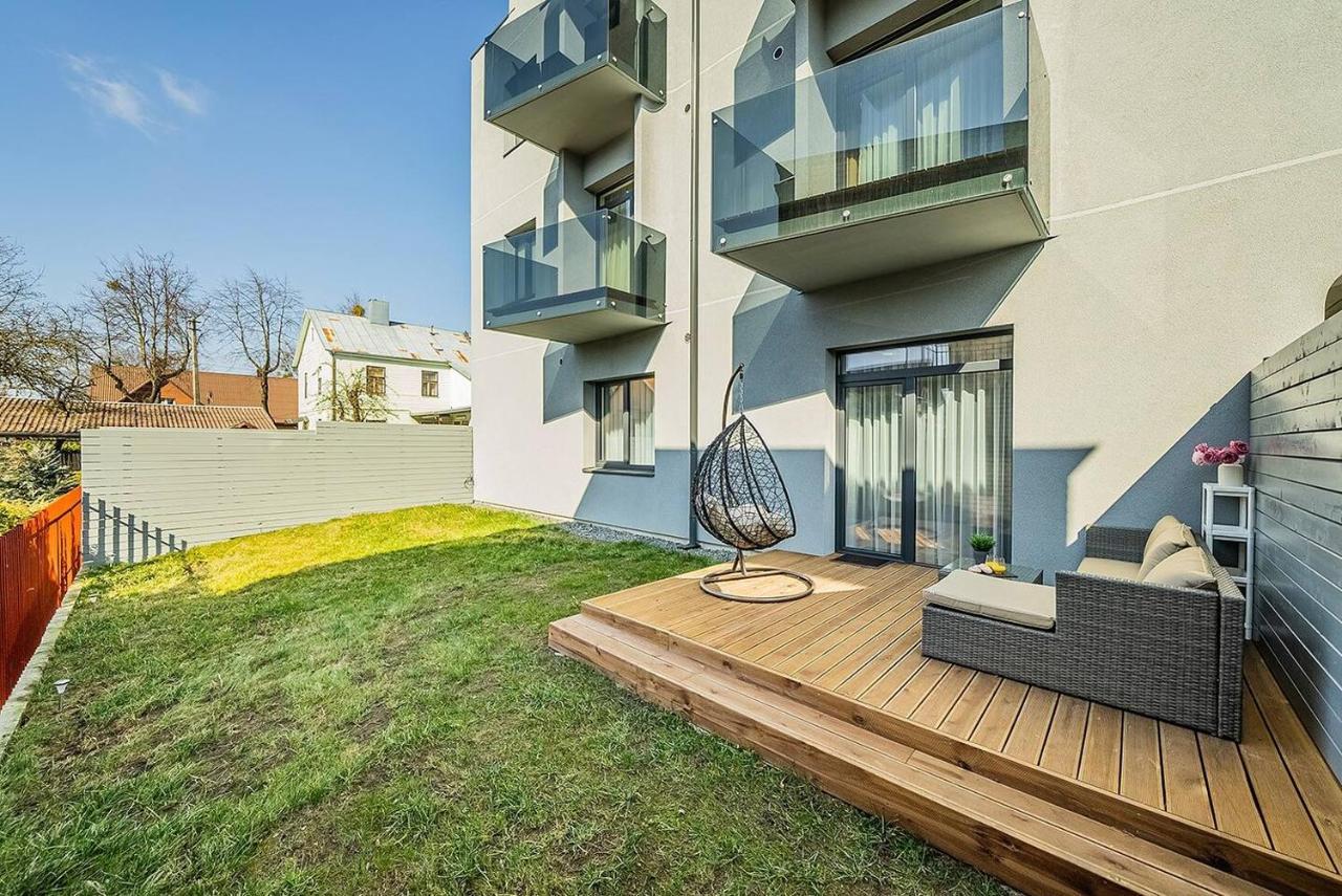 Lovely Apartment With Private Terrace By Urban Rent Kaunas Exterior foto